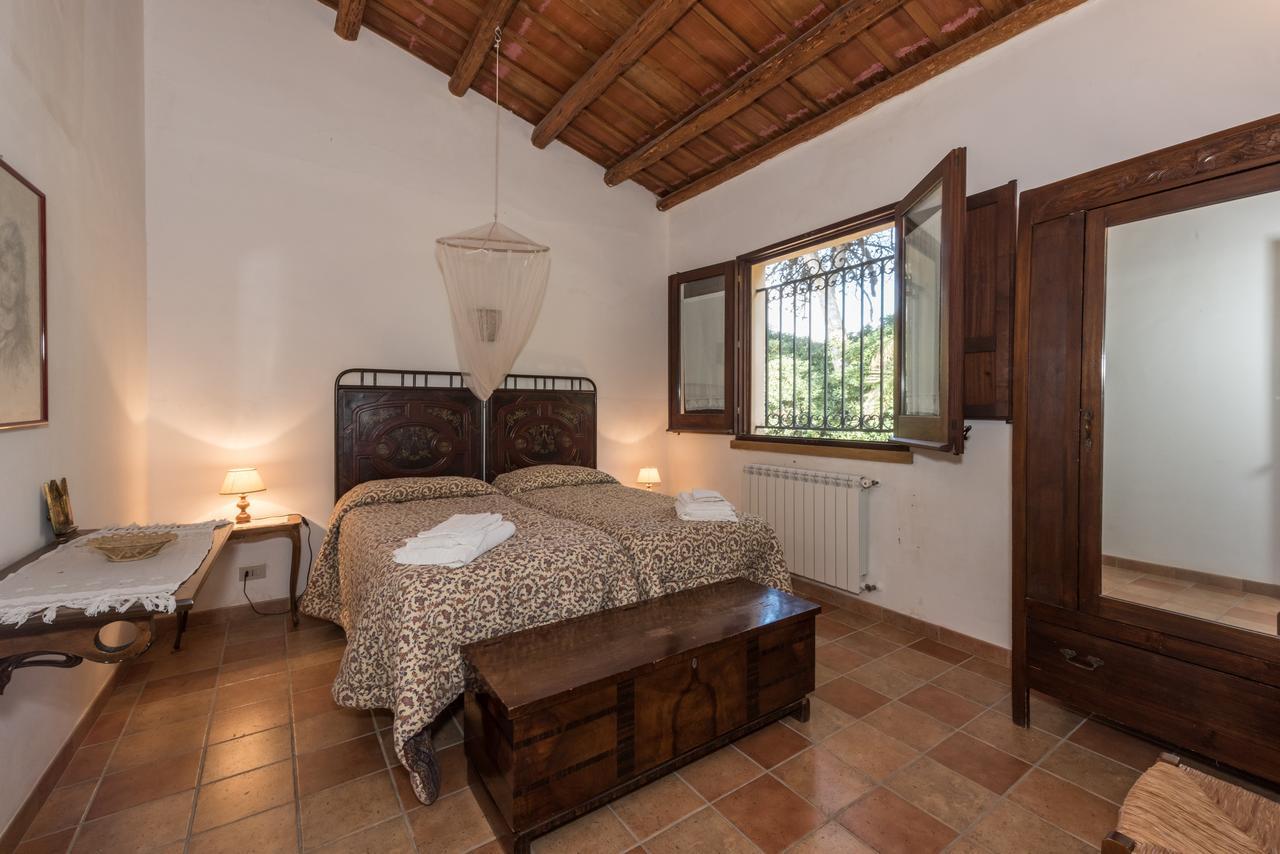 Azienda Agrituristica Tenuta Pizzolungo Erice Luaran gambar