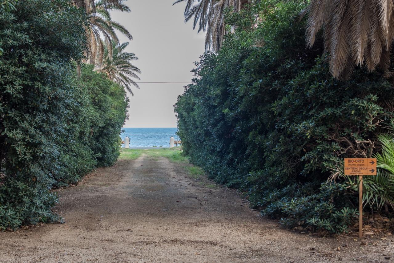 Azienda Agrituristica Tenuta Pizzolungo Erice Luaran gambar