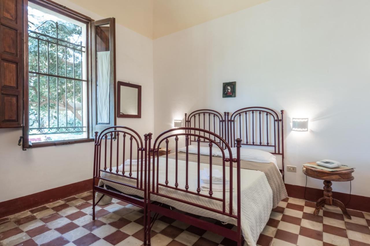 Azienda Agrituristica Tenuta Pizzolungo Erice Luaran gambar