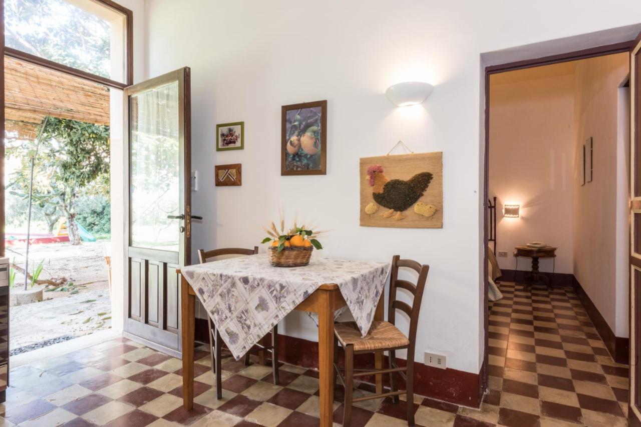 Azienda Agrituristica Tenuta Pizzolungo Erice Luaran gambar